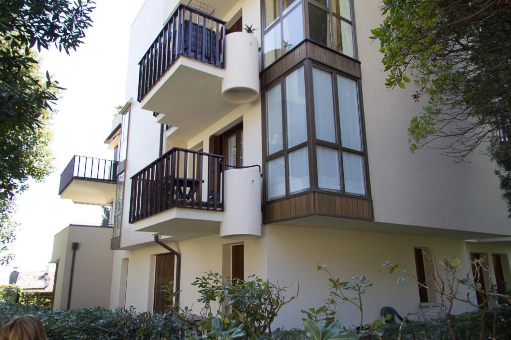 Apartment Zagara - Gardone Riviera Center Εξωτερικό φωτογραφία